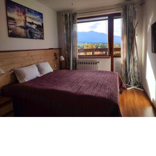 Apartment in Belvedere with Mountain view