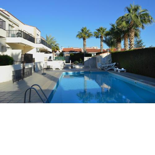 Apartment in Kato Pafos & 10 min to Venus beach