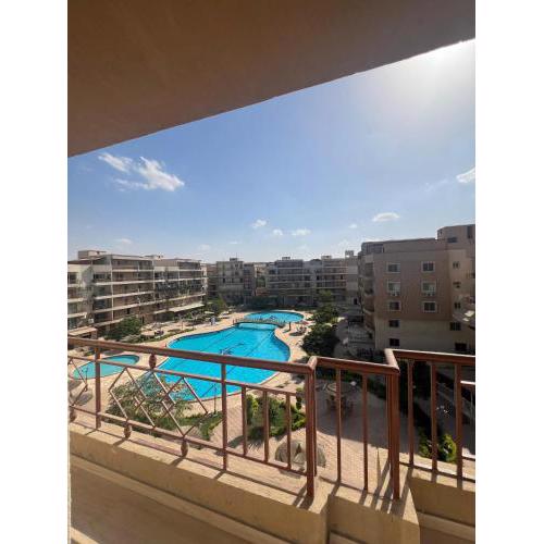 Apartment in Pearl Pyramids Compound