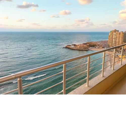 Apartment in Sidi Beshr bahri with clear sea view