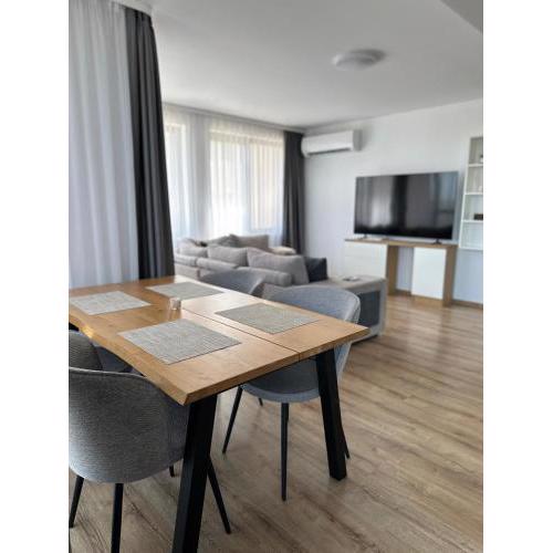 Apartment M