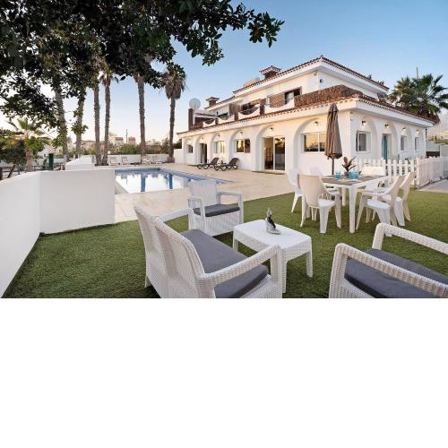 Apartment Trébol Planta Baja 4 hab