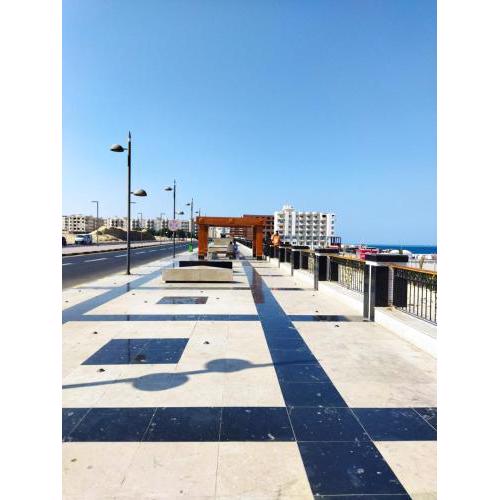 apartment with separate entrance near Arabia hotel