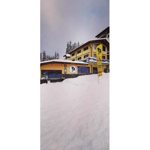 Apartments Black Horse