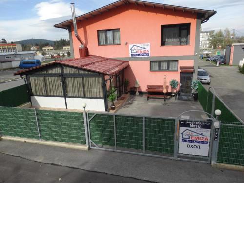 Apartments EMIZA