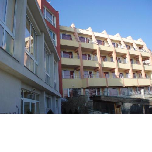Apartments for guests "Einstein"