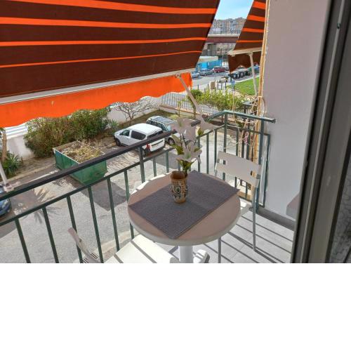 Apartments Malaga central Station parking Terrace with sun