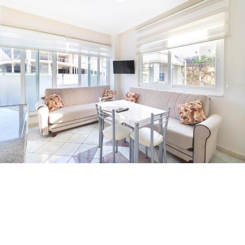 Apartments Near to City Center and Beach