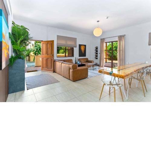 Aphrodite Hills 2 bed flat L02
