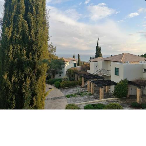 Aphrodite Hills Adonis Apartment