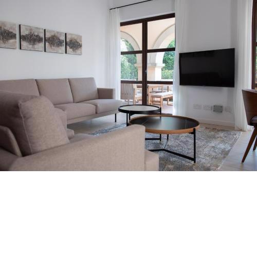 Aphrodite Hills Renovated flat L01 with garden