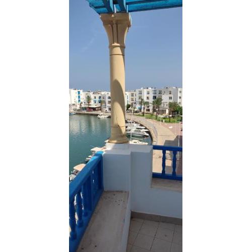 Appartement de luxe au coeur de la marina Hammamet