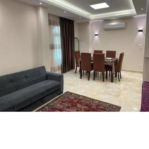 Appartment 4