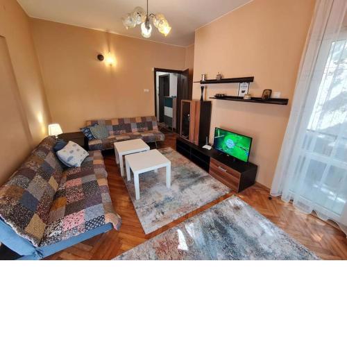 Apt Slivnitsa 71 in city center