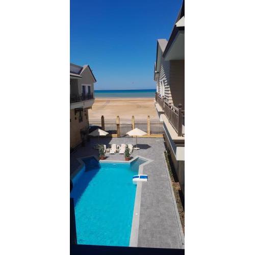 Aqua blue bay