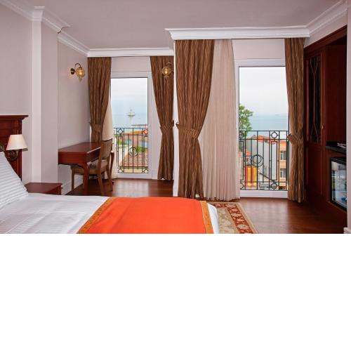 Aren Suites