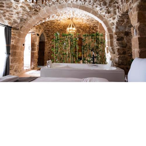 Arev HOTEL