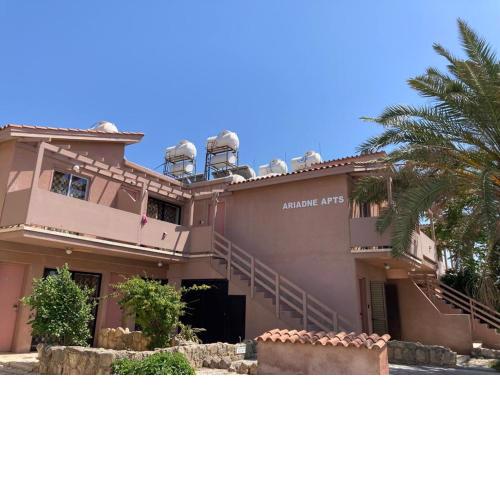 Ariadne Apartments