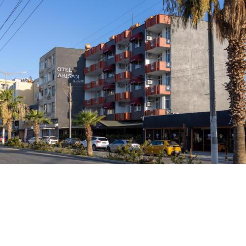 Arısan Otel