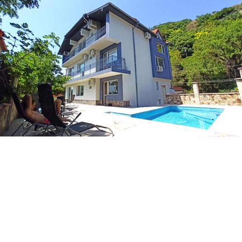 Arode Villa Ovidius