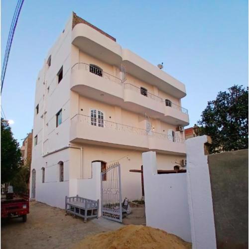 Ashraf Guest House
