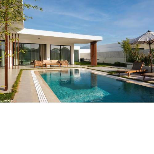 Ashta Nordic Suite