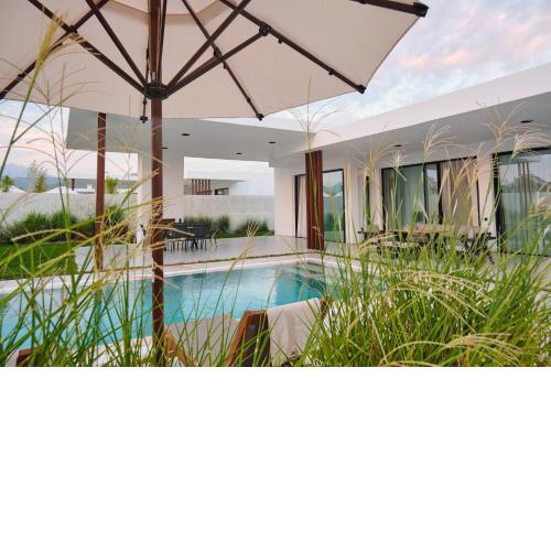 Ashta Suites - Cozy Suite