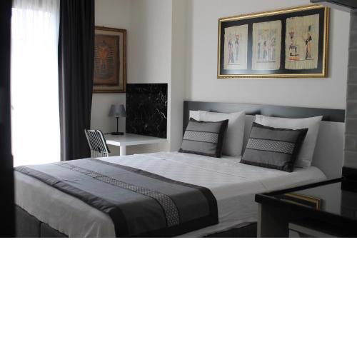 Askadar Çatı Otel