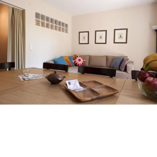 Aslan Apartments