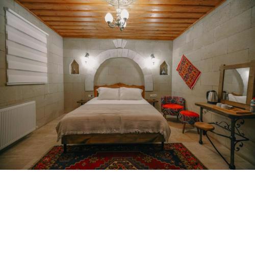 Asma Cave House