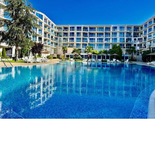 Atlantis Resort & 4 swimming pools & Spa & Апартамент