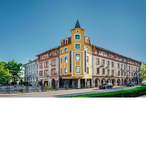 Aurora Hills Hotel