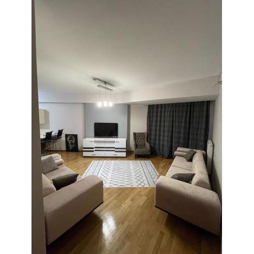 Avm yanında şık daire
