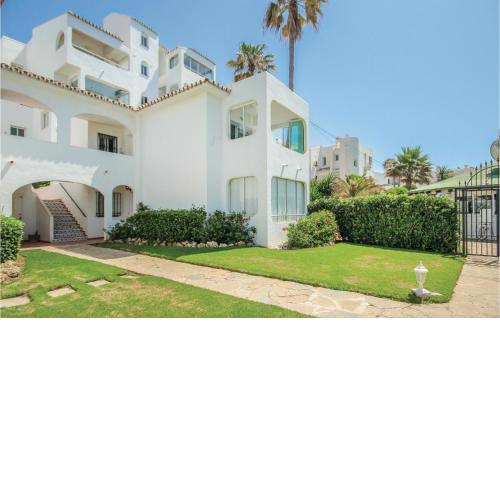 Awesome Apartment In Riviera Del Sol With Wifi