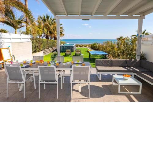 Ayia Thekla Seafront Villa Dagi