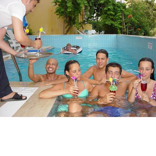 Aysev Hotel