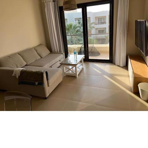 Azha 2 bd chalet beach included