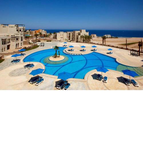 Azzurra Sahl Hasheesh