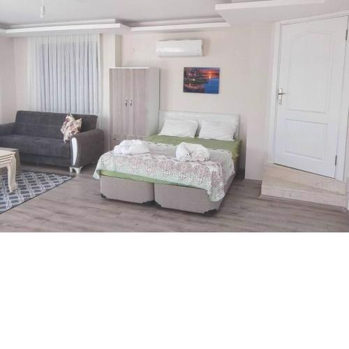 Bahçe Katı Stüdyo Daire 1 Deniz Manzaralı