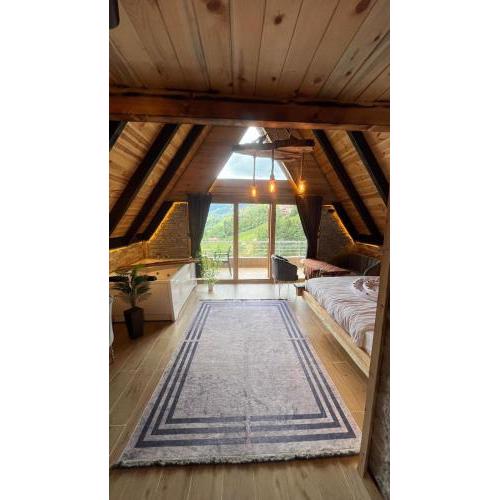 Bardi Suit Bungalov