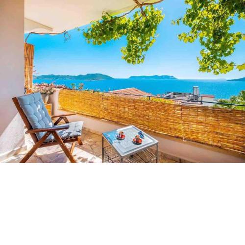 Barış Apartment with Seaview