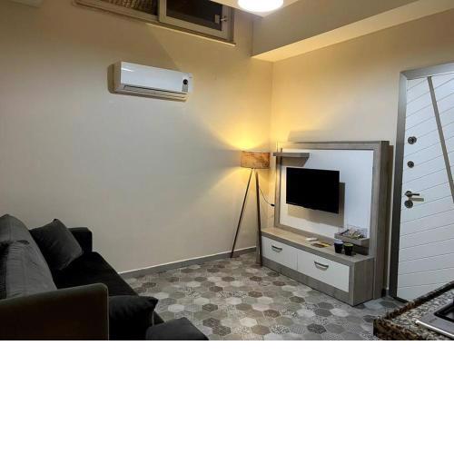 Basement Floor, Merkezi, Erasta Mall karşısı '21'