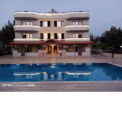 Bayramoğlu Suite