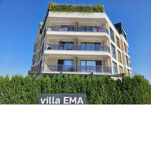 Beach apartments Ema