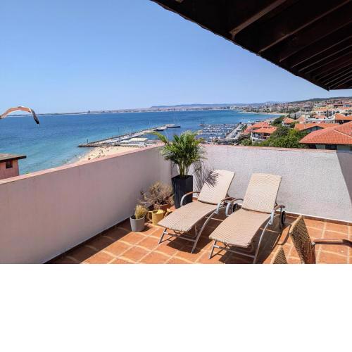 Beachfront Apartment Sveti Vlas