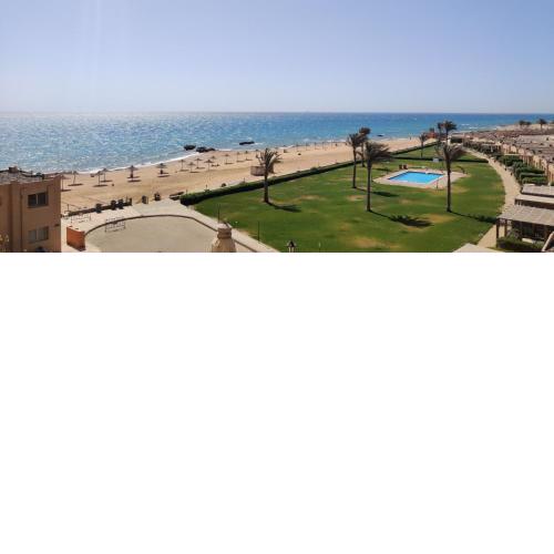 Beachfront Bliss Experience panoramic Seaview Families only