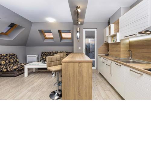 Beautiful 1BD Apartment with a Parking Spot