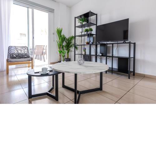 Beautiful 2 bed apartment in Paphos Cyprus