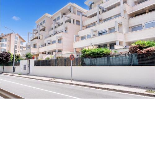 Beautiful Apartment In Alicante With Sauna