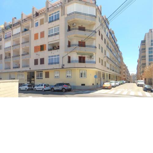 Beautiful Apartment In Torrevieja With Wifi